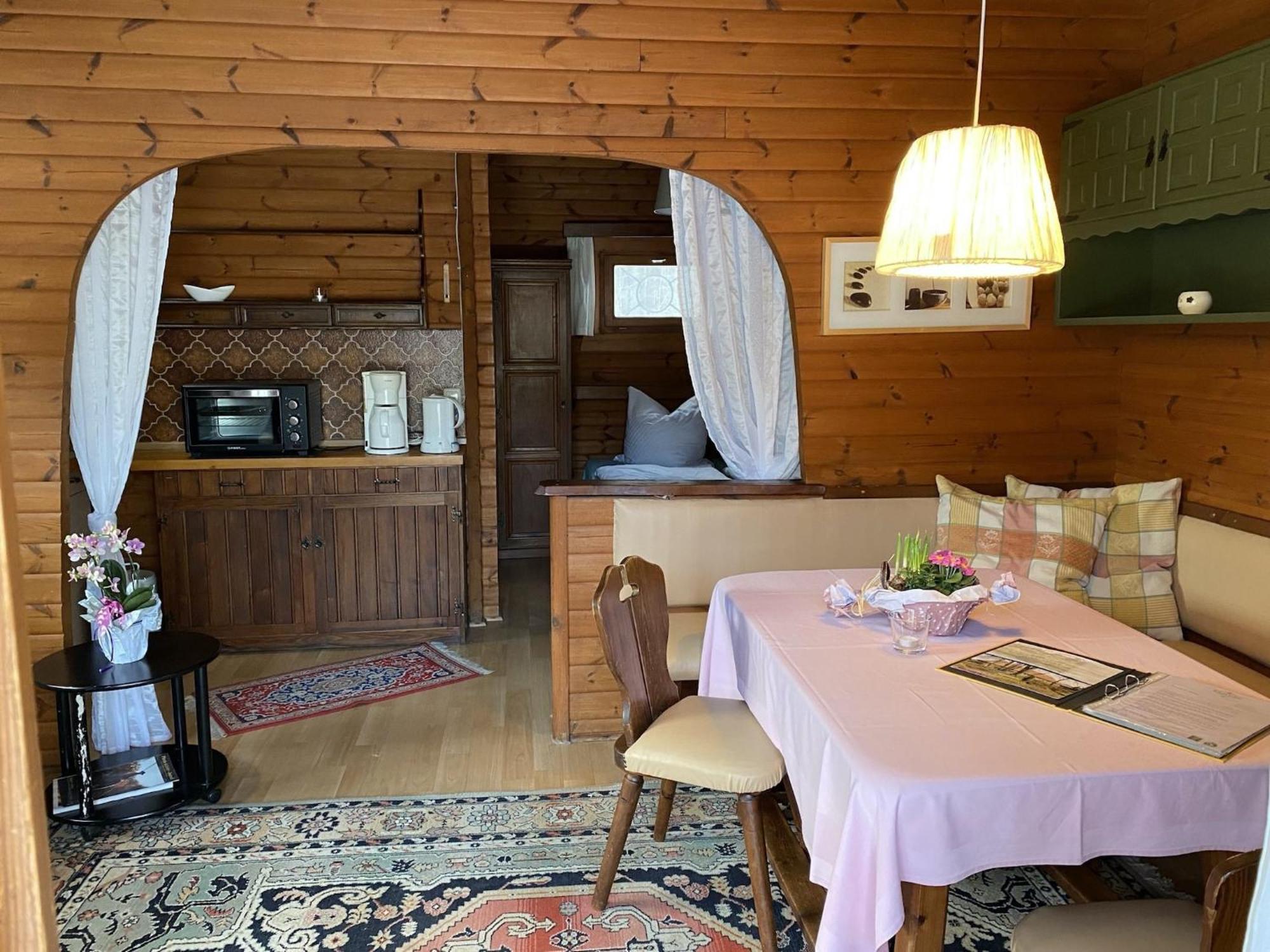 Cozy Holiday Home On A Horse Farm In The L Neburg Heath Eschede Zewnętrze zdjęcie
